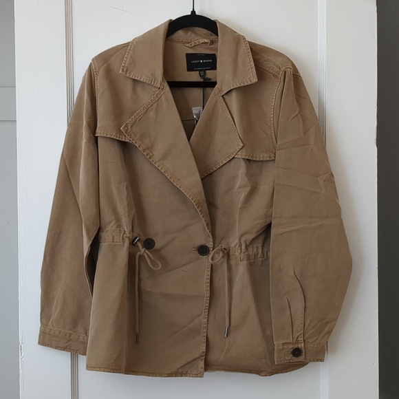Lucky Brand Jackets & Blazers - Lucky Brand Double-Breasted Khaki Light Jacket with Cinched Waist